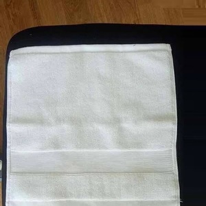 Serviette de Visage Carrée en Coton 100% Personnalisée pour Enfants, Idéale pour la Maternelle / Serviette de Lavage / Serviette à Main - Vente en Gros - Product Image 6