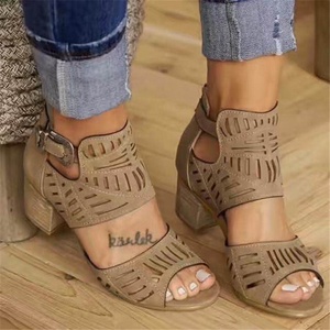Delle donne <span class=keywords><strong>Sandali</strong></span> <span class=keywords><strong>Tacco</strong></span> Grosso Peep Toe <span class=keywords><strong>Tacco</strong></span> <span class=keywords><strong>Sandali</strong></span> Quotidiano DELL'UNITÀ di elaborazione Nero Rosso <span class=keywords><strong>Blu</strong></span> - Product Image 1