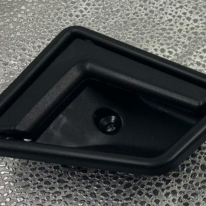 กรอบที่วางแก้วน้ำสำหรับ Suzuki Vitara วัสดุ ABS รุ่น 83110-56B01 ชุดแผงคอนโซล - Product Image 2