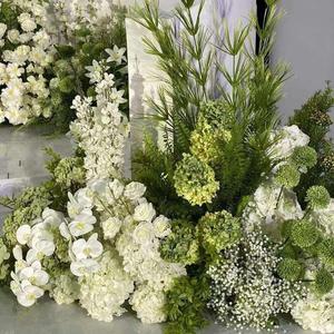 Arreglos Florales Artificiales Clásicos en Tono Verde, Decoración Elegante y Minimalista para Bodas, Directo de Fábrica en China - Product Image 1