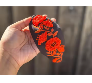 Collection exclusive de beaux accessoires de cheveux colorés brodés à la main bandeaux de style noués - Product Image 1