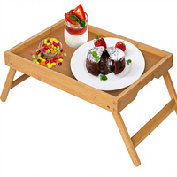 Table de lit rectangulaire moderne en bambou Artmeer avec pieds pliables, finition huilée, pour le petit-déjeuner, la télévision, l'ordinateur portable, les collations