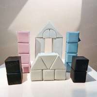 Blocs en mousse souples personnalisés en forme de fraise pour tout-petits, équipement de jeu en mousse pour aire de jeux intérieure pour enfants, ensemble de jeu en mousse pour location événementielle