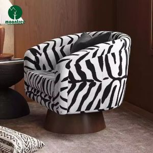 Poltrona Moderna ed Elegante Moontree con Schienale Incrociato, Rivestimento in Tessuto con Motivo Zebrato, Sedia Singola in Legno <span class=keywords><strong>per</strong></span> Soggiorno e <span class=keywords><strong>Camera</strong></span> da Letto - Product Image 6
