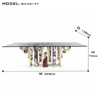 Meubles d'hôtel personnalisés, design sophistiqué, table à manger Heritage avec carreaux peints à la main et laiton poli