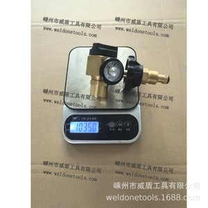 Régulateur de pression d'azote Weldone VN-500 0-2000 PSI, monophasé, pour utilisation avec de l'azote - Product Image 4