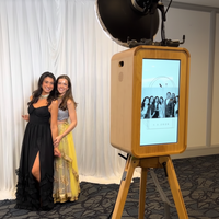 Photomaton en bois de chêne avec support d'imprimante, cabine photo de style Marshall, idéal pour les fêtes et les événements