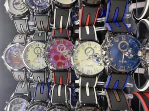 Reloj deportivo Yamx de 42 mm con caja de acero inoxidable, correa de caucho, reloj analógico de cuarzo para hombre con indicador de fecha - Product Image 3