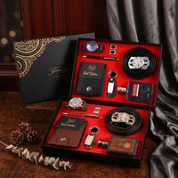 Coffret Cadeau Luxe 7 Pièces pour Homme : Montre, Portefeuille, Ceinture, Parfum, Stylo, Porte-clés et Boutons de Manchette – Style Affaires