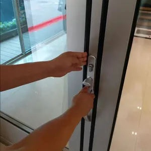 Очень высокая алюминиевая складная дверь