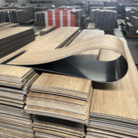 Plancher en LVT à motif chevrons géométrique moderne, 6 mm, imperméable, fournisseur de planchers en vinyle imperméables