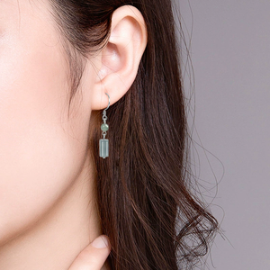 Pendientes de columna de berilo azul jadeíta natural de grado A con plata S925 de alta gama. Pendientes de jade de calidad hielo, estilo antiguo, para mujer - Product Image 5