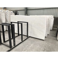 Dalles de marbre blanc pur en pierre naturelle de Namibie de haute qualité, très vendues par Newstar, pour sols et murs de maison, carreaux d'onyx et de marbre