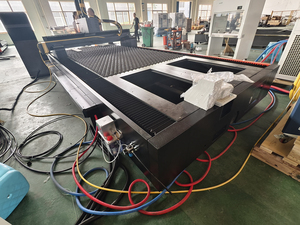 <span class=keywords><strong>Machine</strong></span> de découpe laser CNC industrielle Découpe laser à fibre métallique Acier et tôle de fer Produit haute performance - Product Image 4