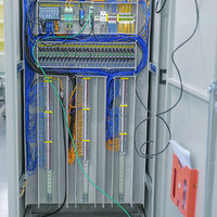 Armoire de distribution d'énergie intelligente Meygo Boîte de carte de distribution triphasée Équipement d'alimentation à haut rendement