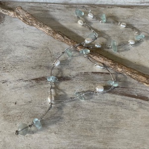 Braccialetto avvolgente con collana di perle d'acqua dolce e vetro di mare verde menta o isola di cavigliere e gioielli da spiaggia fatti a mano nei caraibi - Product Image 3