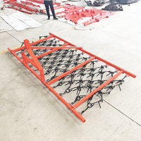 Rastrillo de Cadena con Estructura de Caja Montado en Tractor para Renovación de Pastos y Preparación de Semilleros
