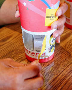 Custom new hot mystery 24oz boba bubble tea juice Blind box tazza giocattolo <span class=keywords><strong>da</strong></span> collezione in edizione speciale tazza di carta sorpresa - Product Image 5