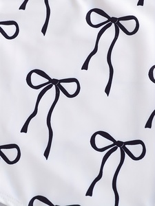 <span class=keywords><strong>Maillot</strong></span> de <span class=keywords><strong>bain</strong></span> une pièce pour bébé <span class=keywords><strong>fille</strong></span> tendance, imprimé nœud papillon, design d'épaule tridimensionnel, style simple et mignon - Product Image 4