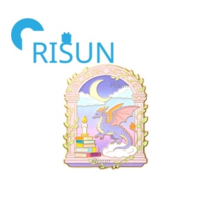 En gros Broche <span class=keywords><strong>3D</strong></span> <span class=keywords><strong>Dragon</strong></span> Doré en Métal Personnalisée, Motif <span class=keywords><strong>Dragon</strong></span> Volant de Dessin Animé Anime, Thème Fantastique Sombre et Maléfique, Épinglette en Émail - Product Image 2
