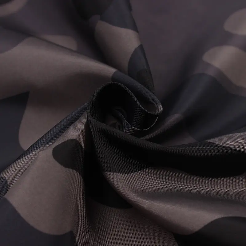 비옷에 대 한 290T 폴리 에스테르 태 피터 회색 위장 패턴 인쇄