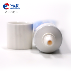 Crème adhésive dentaire extra forte pour prothèses dentaires, tenue 12 heures, résistante à l'eau, sans zinc ni fluorure - Product Image 5