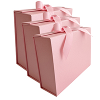 Emballage en carton pliable personnalisé de qualité Boîtes cadeaux magnétiques de luxe en rose avec ruban