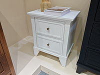 Commode à 5 tiroirs, style farmhouse classique, cadre surélevé, armoire de rangement haute avec finition en grain de bois pour chambre à coucher