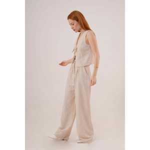 Conjunto de Dos Piezas para Mujer en Colores Piedra, Chaleco con Cierre Frontal y Pantalones - Venta al por Mayor - Product Image 1