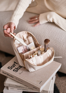 Phụ nữ thời trang Thiết kế mới tùy chỉnh da chăm sóc da Purse với dây kéo trắng túi mỹ phẩm chuyên nghiệp du lịch tổ chức trang điểm Túi - Product Image 4