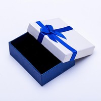 Caja de Joyería Automática con Lazo de Cinta Azul Rey y Papel Texturizado, Inserto de Espuma de Corte Preciso para Collares y Anillos