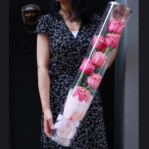 Boîtes à fleurs rondes en PET transparentes écologiques et recyclables pour bouquets de fleurs - Product Image 1