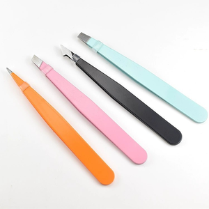 Juego de 4 pinzas para <span class=keywords><strong>cejas</strong></span> <span class=keywords><strong>con</strong></span> estuche de cuero, pinzas para <span class=keywords><strong>cejas</strong></span>, herramienta de recorte para depilación de barba y pelo, herramienta de maquillaje - Product Image 3