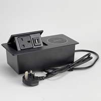 UK-Stecker Industrielle Tischmontierte Einbau-Steckdosenbox mit Pop-Up Kabelloser Ladestation USB-Anschlüsse IP22