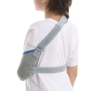 OEM 스폰지 정형 의료 암 슬링 어깨 지원 팔 고정 장치 조정 가능한 삼각형 암 슬링 - Product Image 5