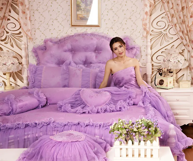 Korean style Lace Jacquard Duvet Cover Lace Purple Princess Bedding Set with Bolster curtain bedding set