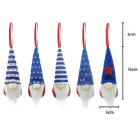 Ornements en tissu assortis pour la fête de l'Indépendance américaine, y compris des porte-clés en peluche en forme d'étoile à cinq branches, des décorations de Rudolph