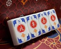 Set Mahjong Gaya Tradisional Cina Amerika 160 Ubin 2-Lapisan Ubin Mahjong Akrilik Marmer Biru Kustom OEM untuk Pemain Barat
