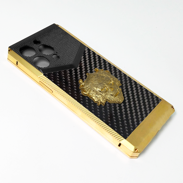 For iphone Series 2-in-1 Exquisitely Carved Black Mesh Carbon Fiber Metal Mobile Phone Luxury Phone case High Quality