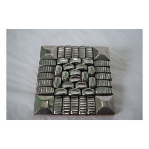 Sous-verre de qualité supérieure avec un design luxueux en forme carrée pour la décoration de table, utilisé par les exportateurs - Product Image 1