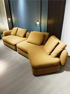Sofá Esquinero Curvo Saint-Germain <span class=keywords><strong>Poliform</strong></span>, Estilo Wabi-Sabi para Espacios Pequeños, Sofá de Diseño para Sala de Estar - Product Image 4