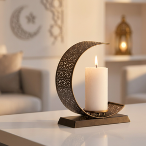 Fabricants de porte-bougies en métal en forme de croissant de lune pour la décoration de table à domicile pendant le Ramadan - Product Image 1