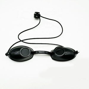 強力な紫外線保護シリコンサンシャインタンニングサングラス、サンベッドゴーグルカバー、日光用成形アイグラス - Product Image 1