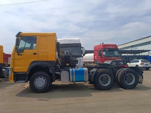 รถบรรทุกพ่วงดีเซลซิโนทรัค 6x4 รุ่น ZZ4257N3247D1H กำลังเครื่องยนต์ 276 กิโลวัตต์ เกียร์ธรรมดา พวงมาลัยซ้าย ระบบกันสะเทือนแบบลม ยูโร 3 มือสองฟรี - Product Image 4