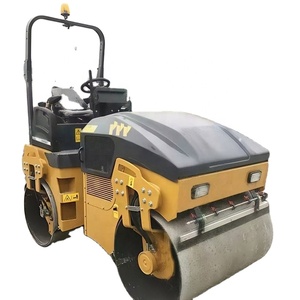 Célèbre marque XMR403 manuel rouleau compresseur capacité de 4 tonnes prix compétitif Double tambour rouleau vibrant moteur noyau composant Stock - Product Image 1