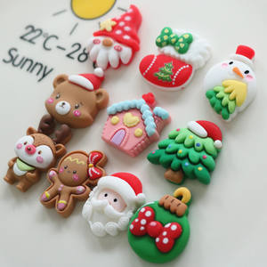 CHENXI Breloques en résine de Noël de haute qualité, pendentifs plats faits à la main en forme de Père Noël, accessoires DIY pour cheveux - Product Image 2