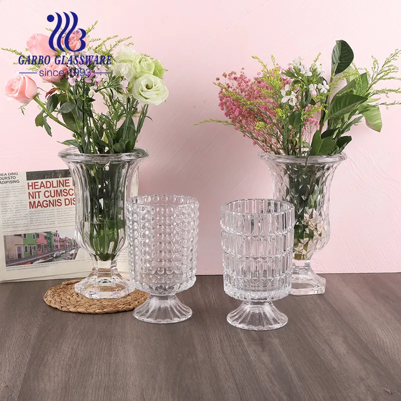 Großhandel Tisch dekoration klare Vase hoch dekorative 18cm Höhe Kristallglas Blumenvase mit Stiel für den Heimgebrauch