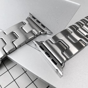 Satine Grand <span class=keywords><strong>H</strong></span> Links correa de acero inoxidable para Apple Watch Series 11 <span class=keywords><strong>Band</strong></span> 10 9 8 correa de pulsera de metal para Iwatch 42mm 46mm - Product Image 3