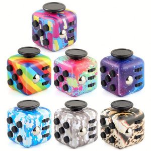Juguete Antiestrés en Promoción, Macaron Fidget Spinner, Cubo Giratorio, Cubo de Dados Cuadrado, Juguete Descompresivo - Product Image 3