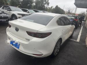 <span class=keywords><strong>Mazda</strong></span> <span class=keywords><strong>3</strong></span> Axela 2.0L Usado, Versión Premium <span class=keywords><strong>2023</strong></span>, Sedán Compacto de Gasolina, Deportivo, Elegante, Ideal para el Uso Diario - Product Image 5